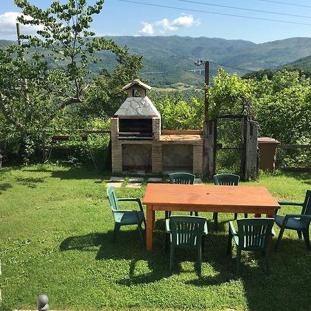 Chalet Dei Parchi Bed & Breakfast Saracinesco Ngoại thất bức ảnh