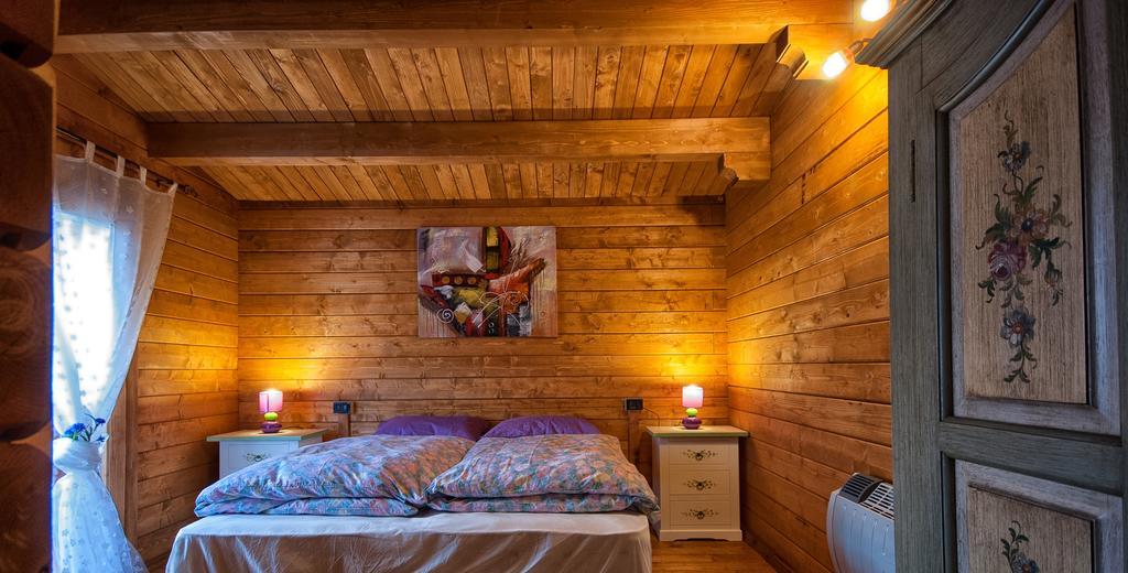 Chalet Dei Parchi Bed & Breakfast Saracinesco Phòng bức ảnh