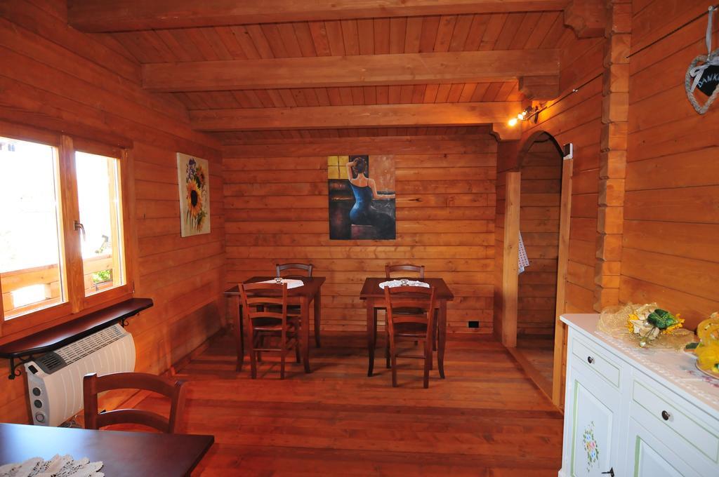 Chalet Dei Parchi Bed & Breakfast Saracinesco Ngoại thất bức ảnh