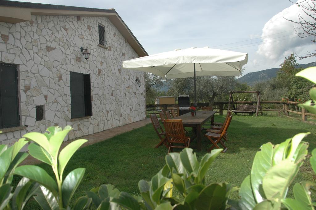 Chalet Dei Parchi Bed & Breakfast Saracinesco Ngoại thất bức ảnh